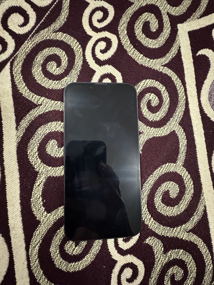 Iphone 13 в отличном состоянии