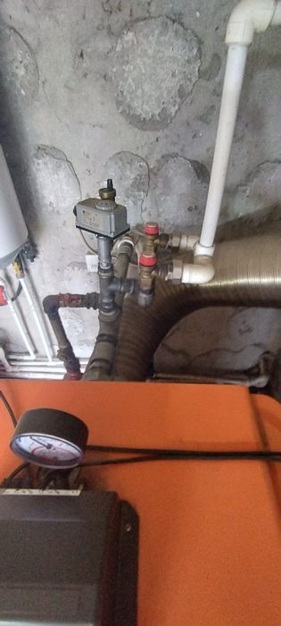 Centrala pe lemne ,cărbuni  Ferroli 40kw