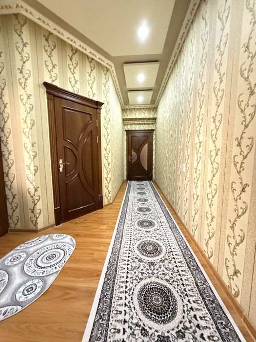 Квартира срочто сотилади.Титовада