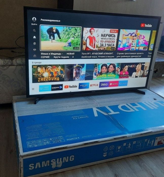 Смарт телевизор Samsung 81см оригинал.