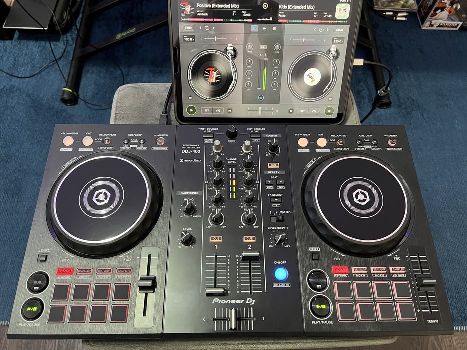 Consola DJ Pioneer Dj DDJ 400 stare impecabila, ca noua, fullbox