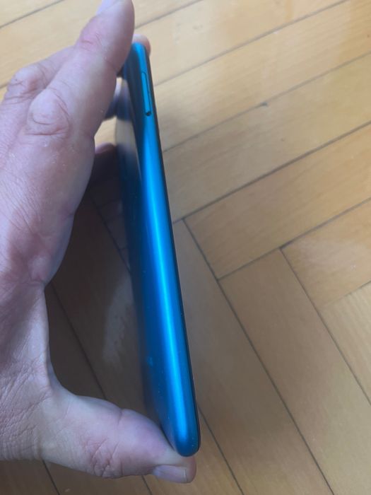 Samsung M 11 Телефон