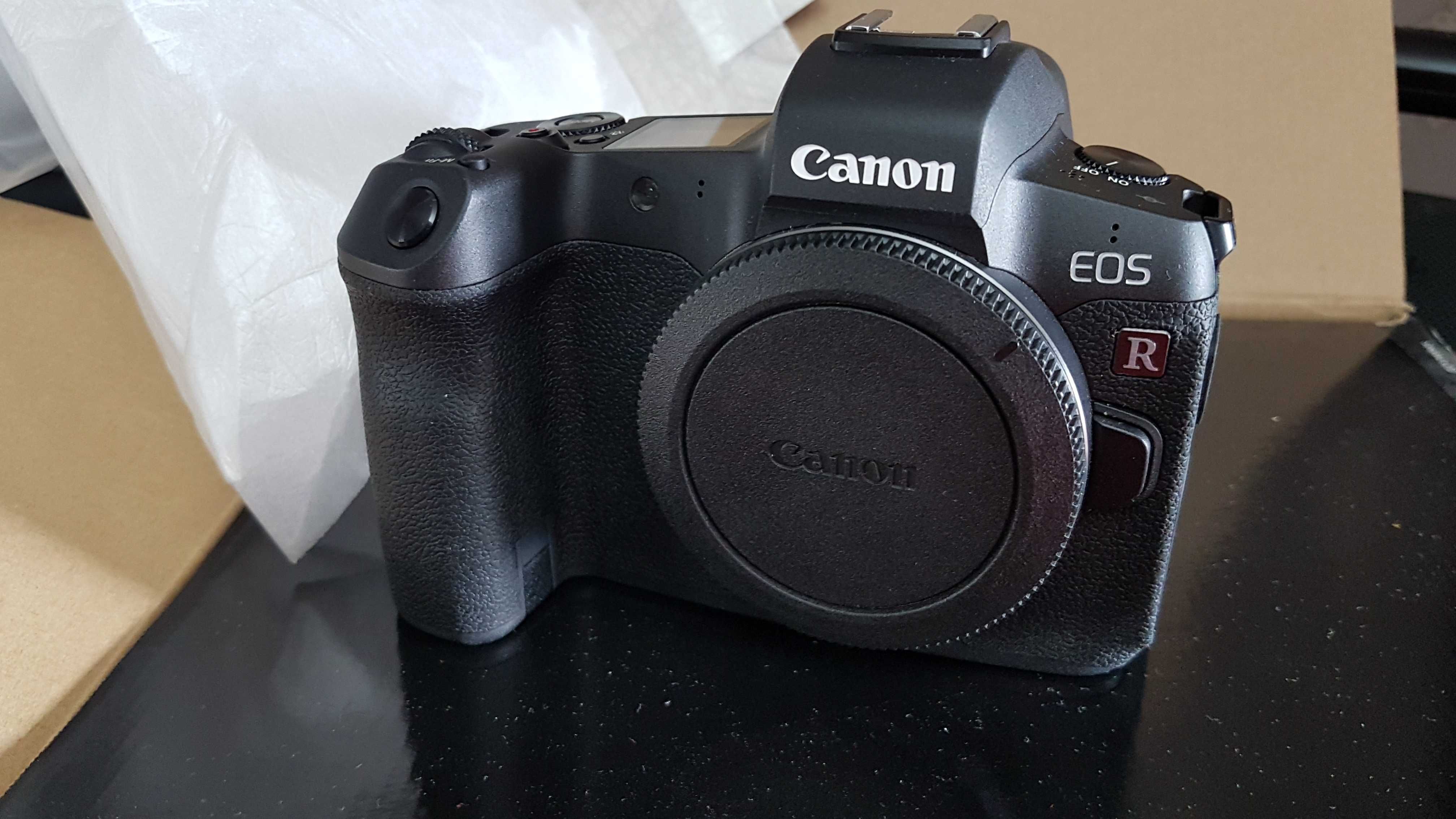 Продам Кенон R c RF 100mm 2.8 новая для стомотологов