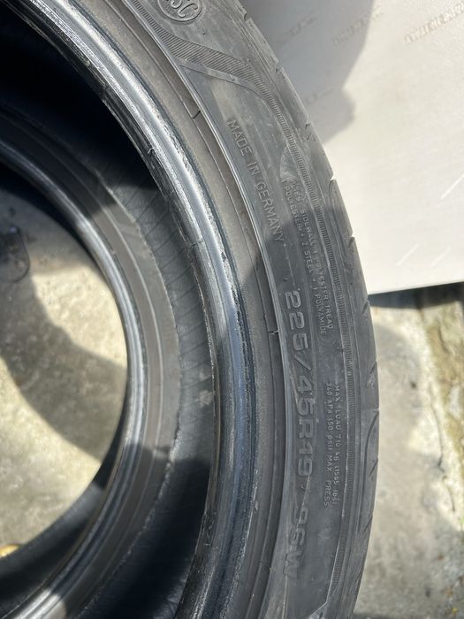 225 45 r19 vand 2 bucati