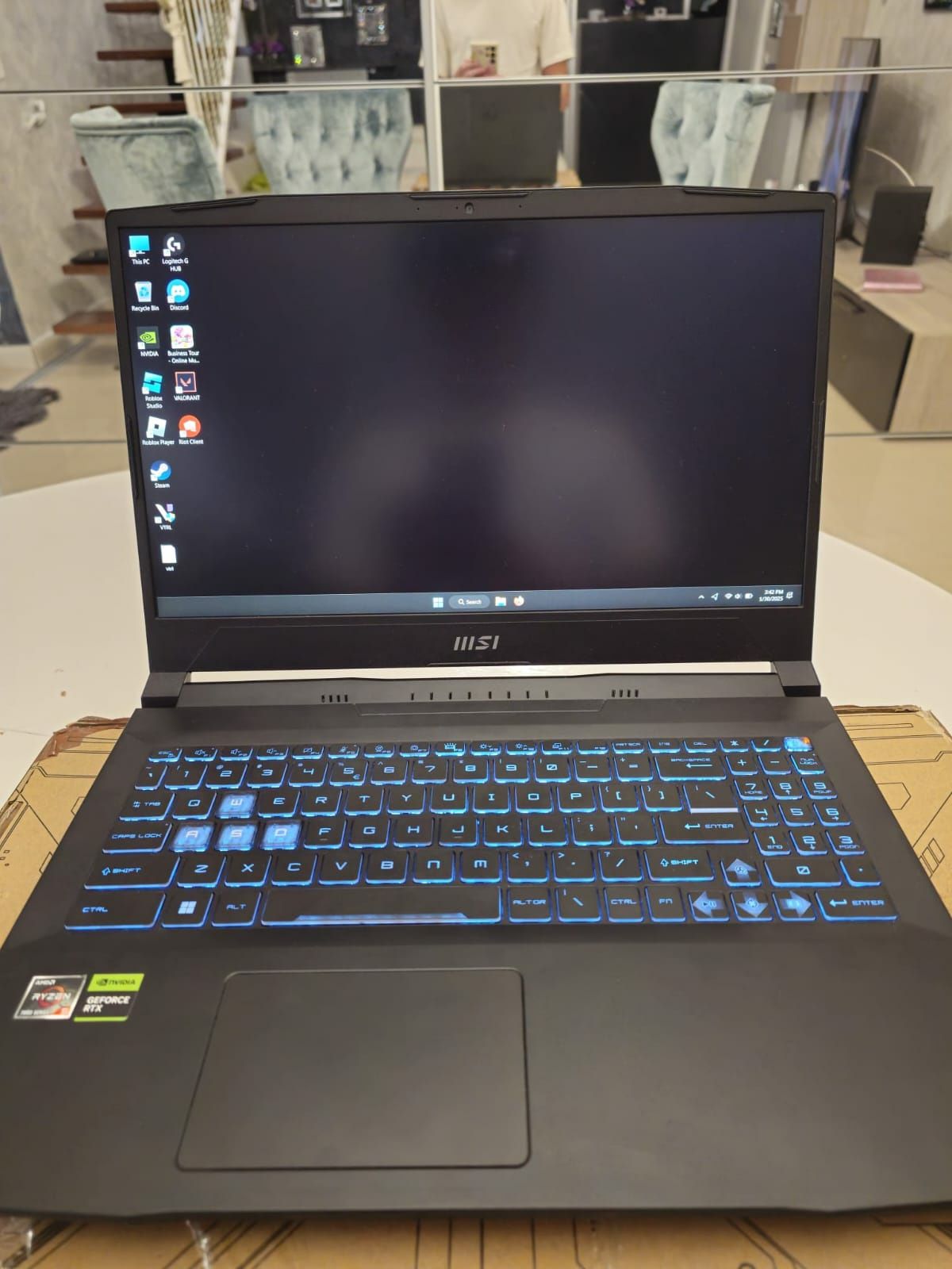 Laptop gaming MSI bravo 15 c7ve