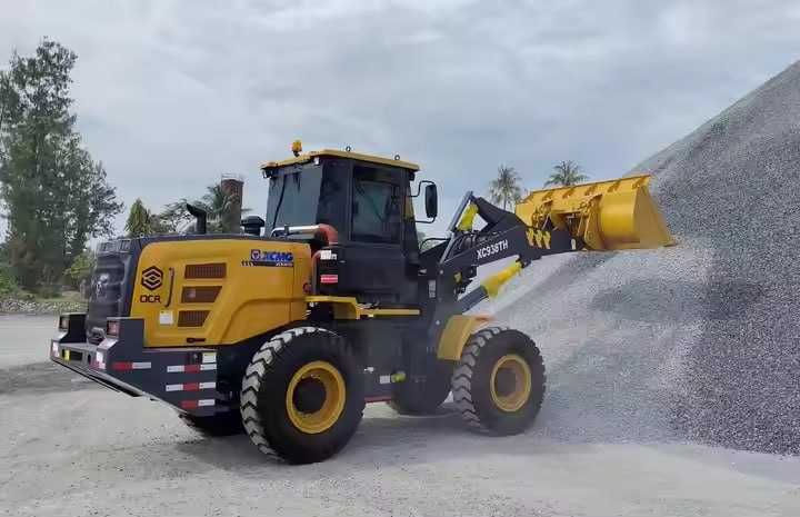 Фронтальный погрузчик XCMG XC938 1,8 куб в Ташкенте (3 тонн)