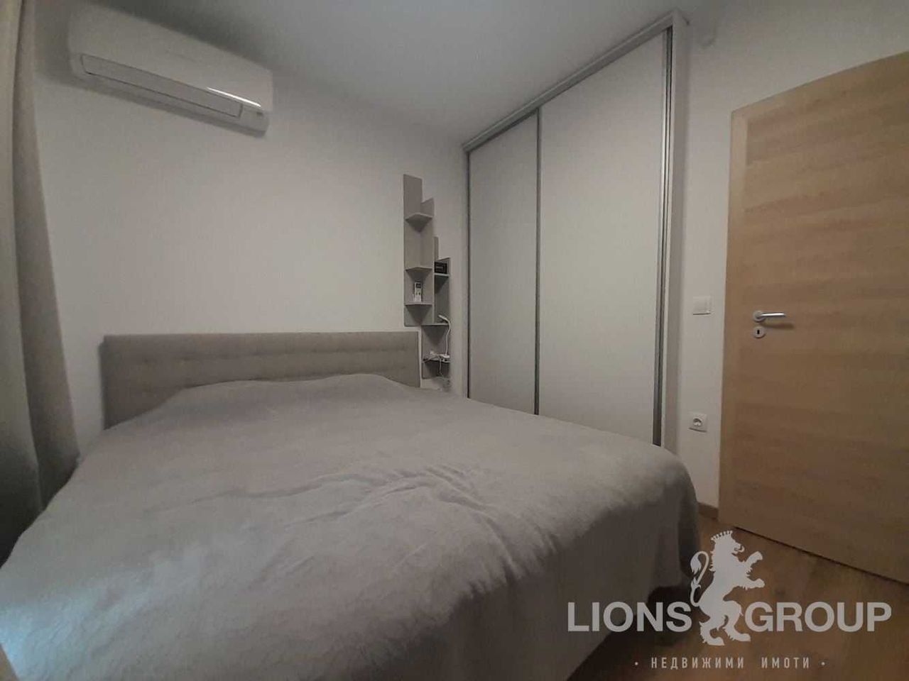 Продава се Двустаен апартамент в к.к. Св.Св. Константин и Елена - 65 кв.м за 3924 €/кв.м - Снимка #7
