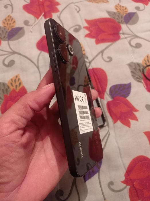 Редми 13 почти новый