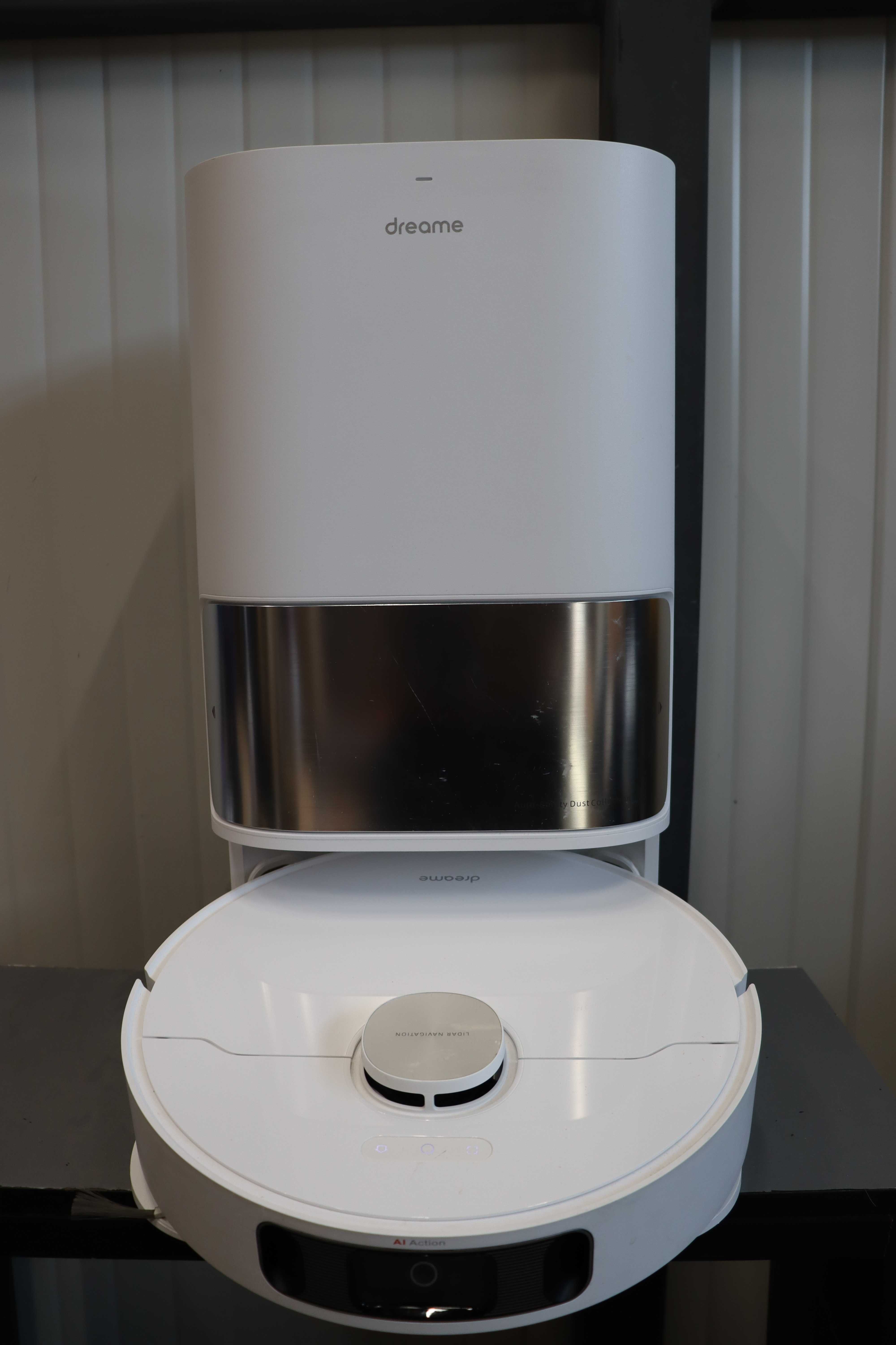Прахосмукачка робот Dreame L10s Pro Ultra, 5300Pa, 3L, App, Ai Action
