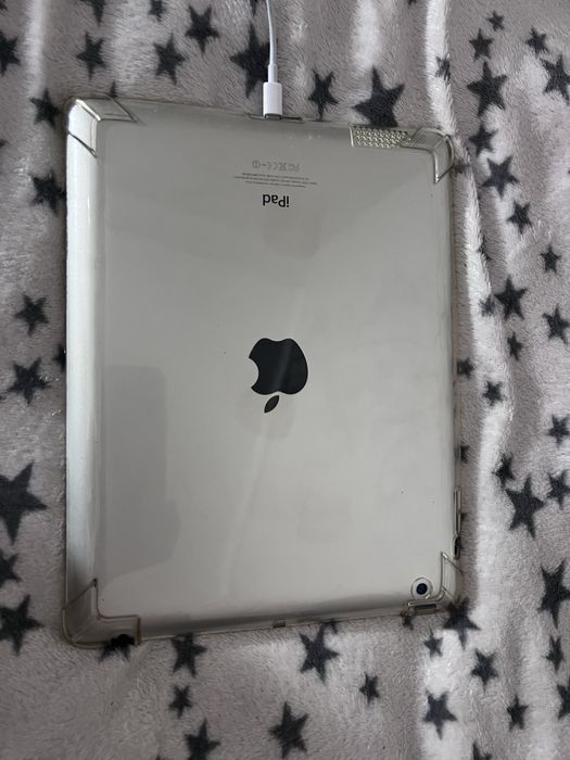Срочно продам apple iPad