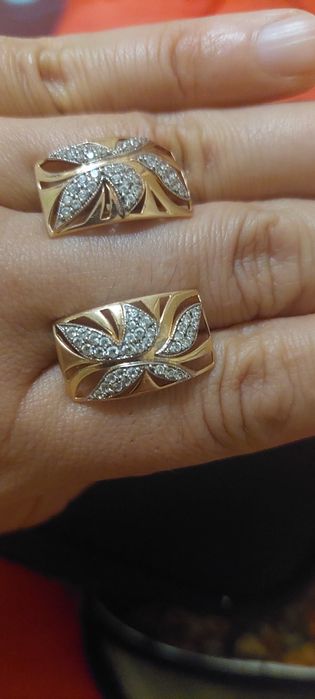 Продам золото почти новая