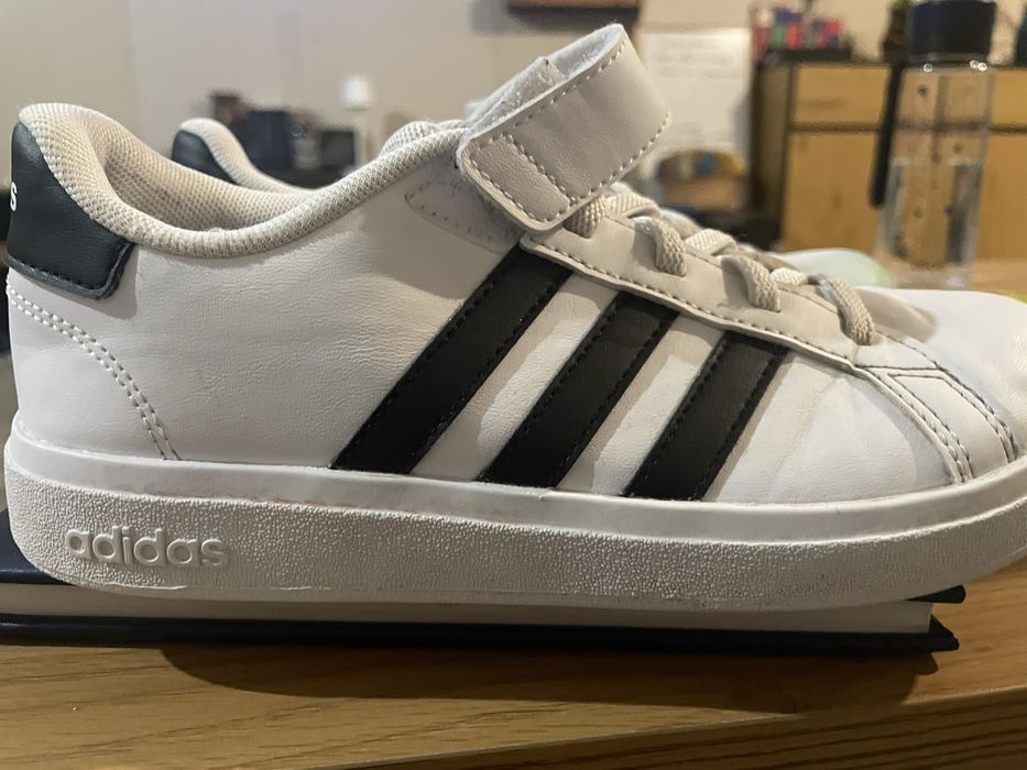 Маратонки Adidas