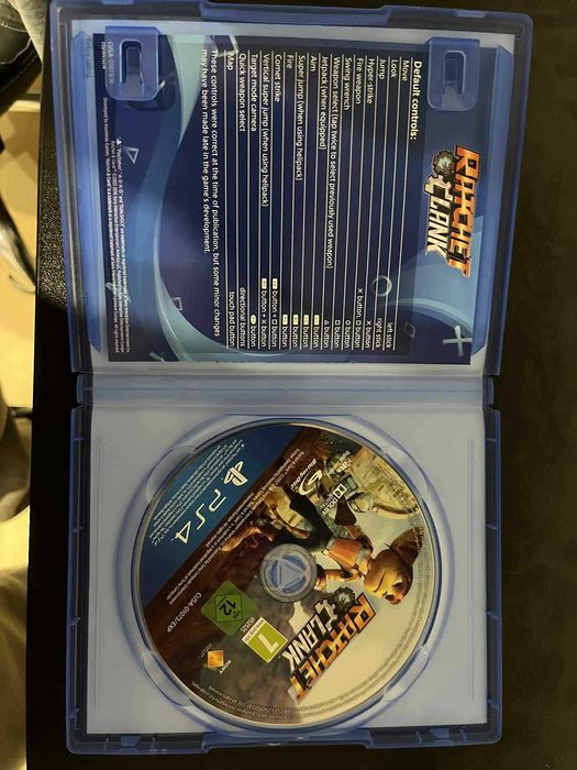 PlayStation 4 Slim 500GB с игри