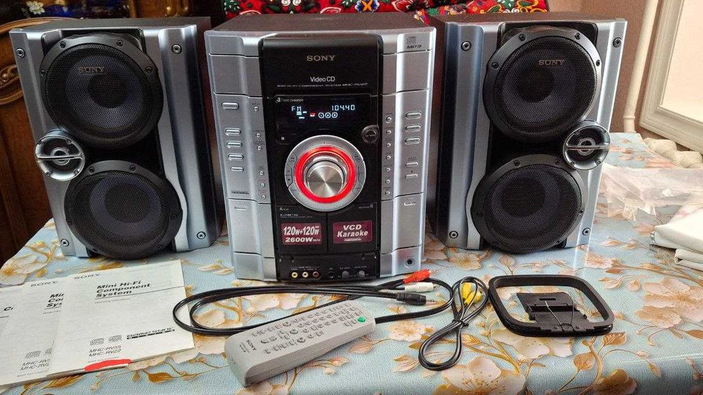 музыкальный центр Sony MHC-RV22 120 Вт.