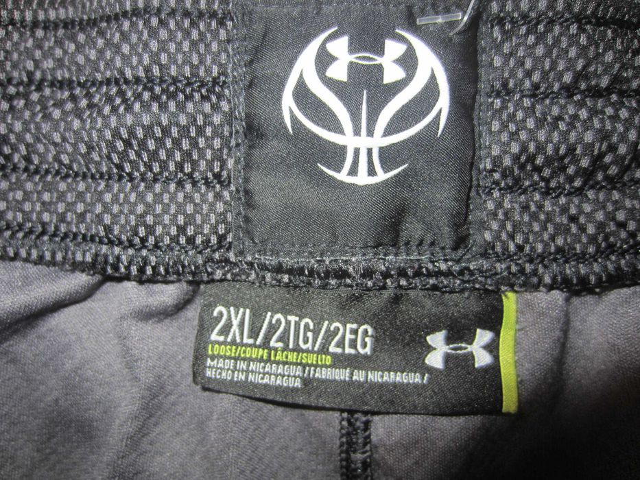 Sort baschet Curry, Under Armour, masura 2XL, Adidas, ca nou