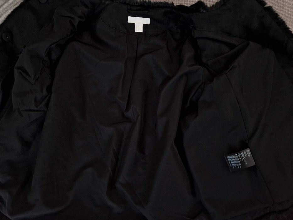 Черно палто H&M косъм - НОВО