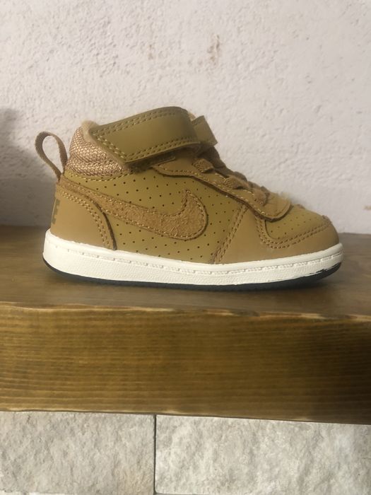 Papuci Nike marimea 22