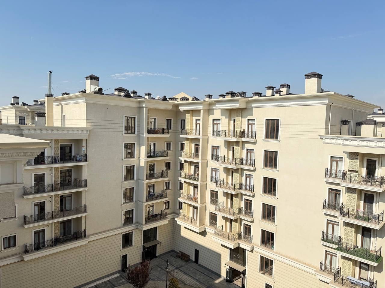 Boulevard Продается 4 комнатная коробка Tashkent City