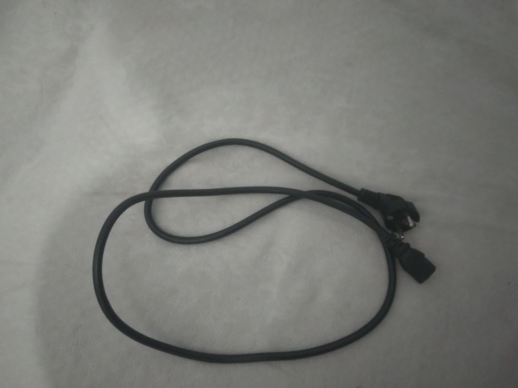Продам сетевой шнур для принтера зарядки юисби кабели