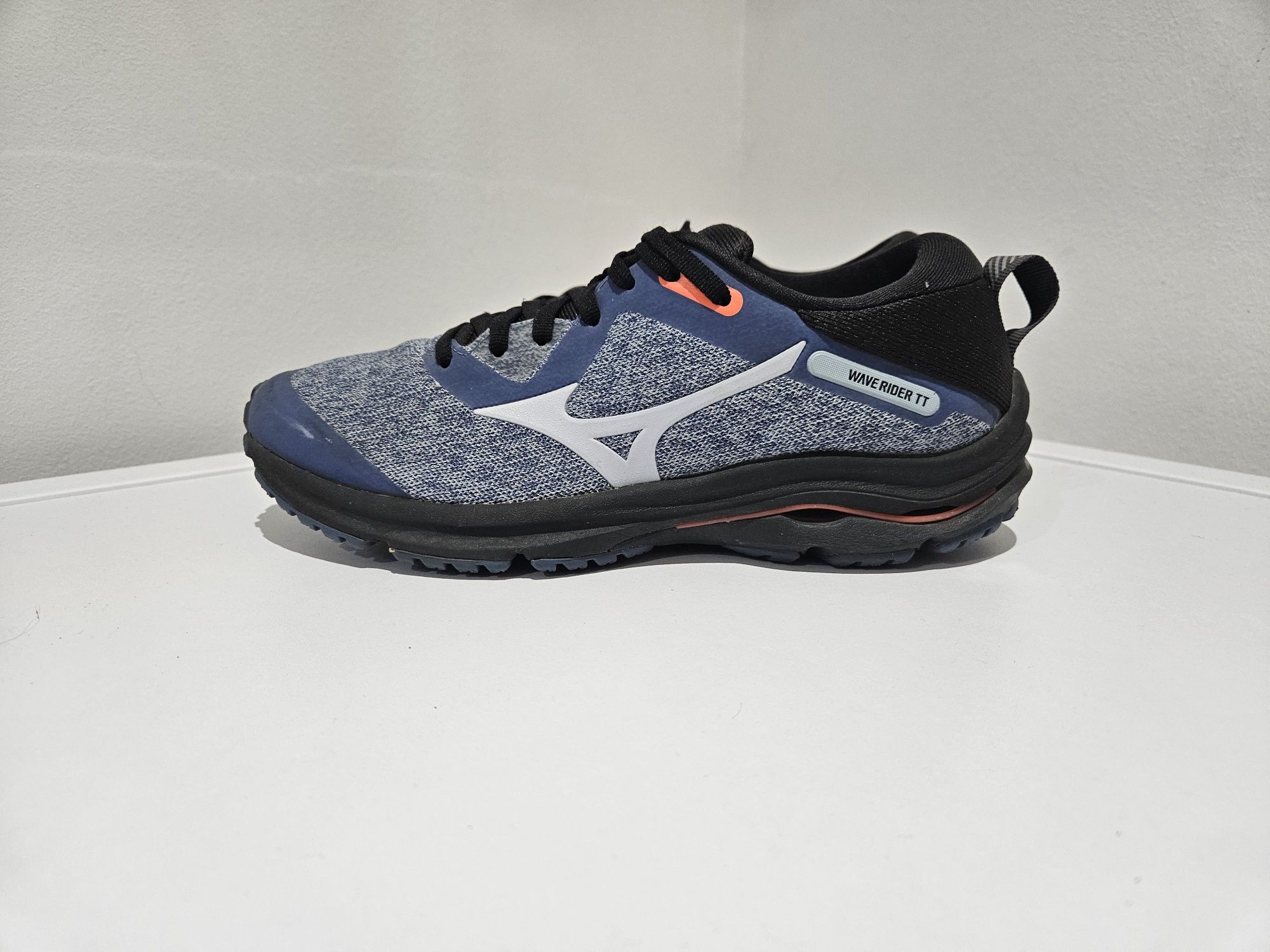 Mizuno Wave rider 3 - 38.5 номер маратонки