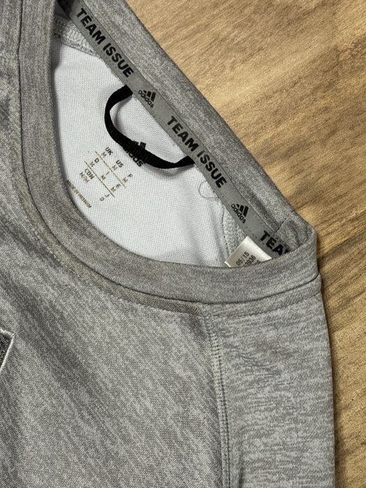 Bluza gri Adidas marimea M