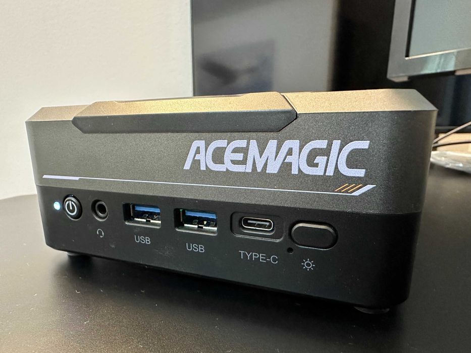 Mini PC Gaming ACEMAGIC AM18, AMD Ryzen 7 8845HS, 32 GB, 1 TB