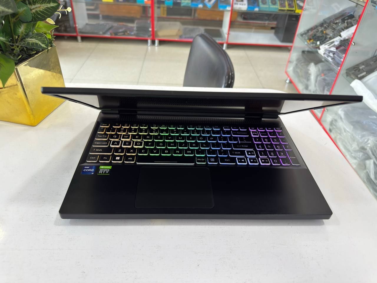Продается ноутбук acer nitro.