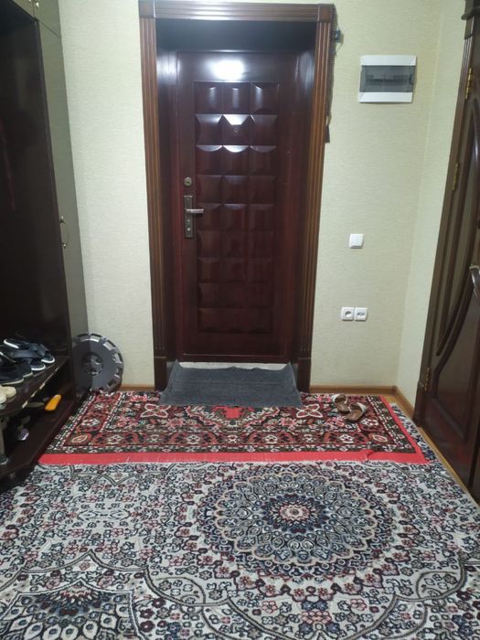 Срочно!!️Юнусабад 18-кв 2/3/4 хороший ремонт