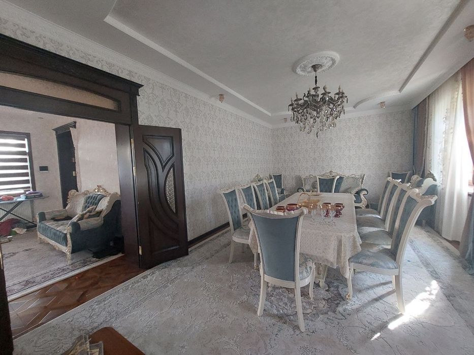 СРОЧНО!!! Продается Охунбобоев 6 соток 8 та хона Угловой