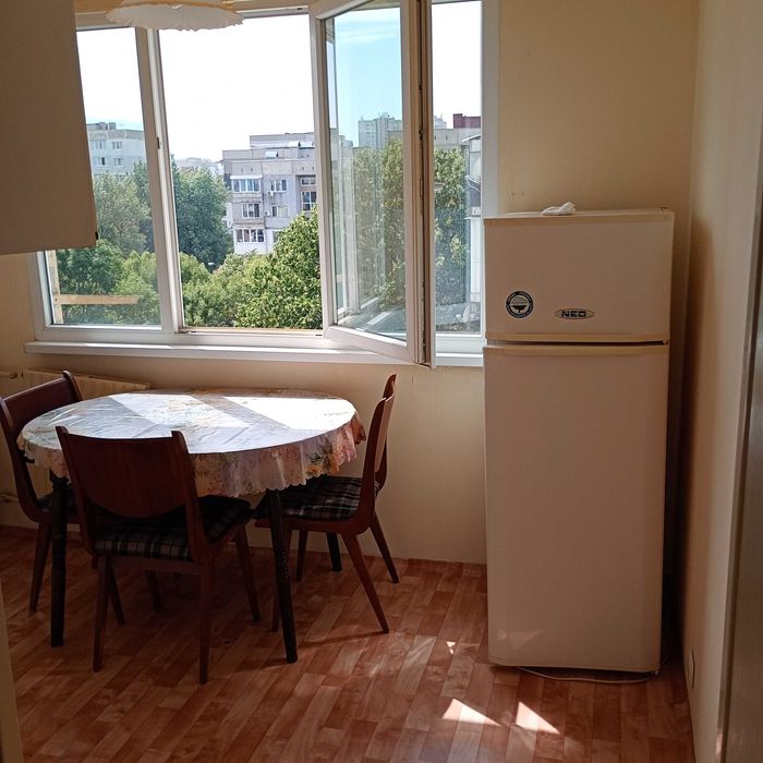 Продавам апартамент