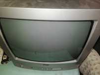 Продам телевизор 37см