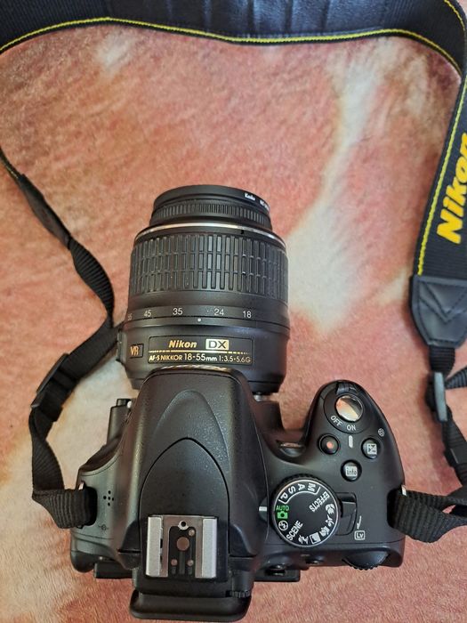 Фотоапарат Nikon D5100 + AF-S NIKKOR 18-55mm + Чанта