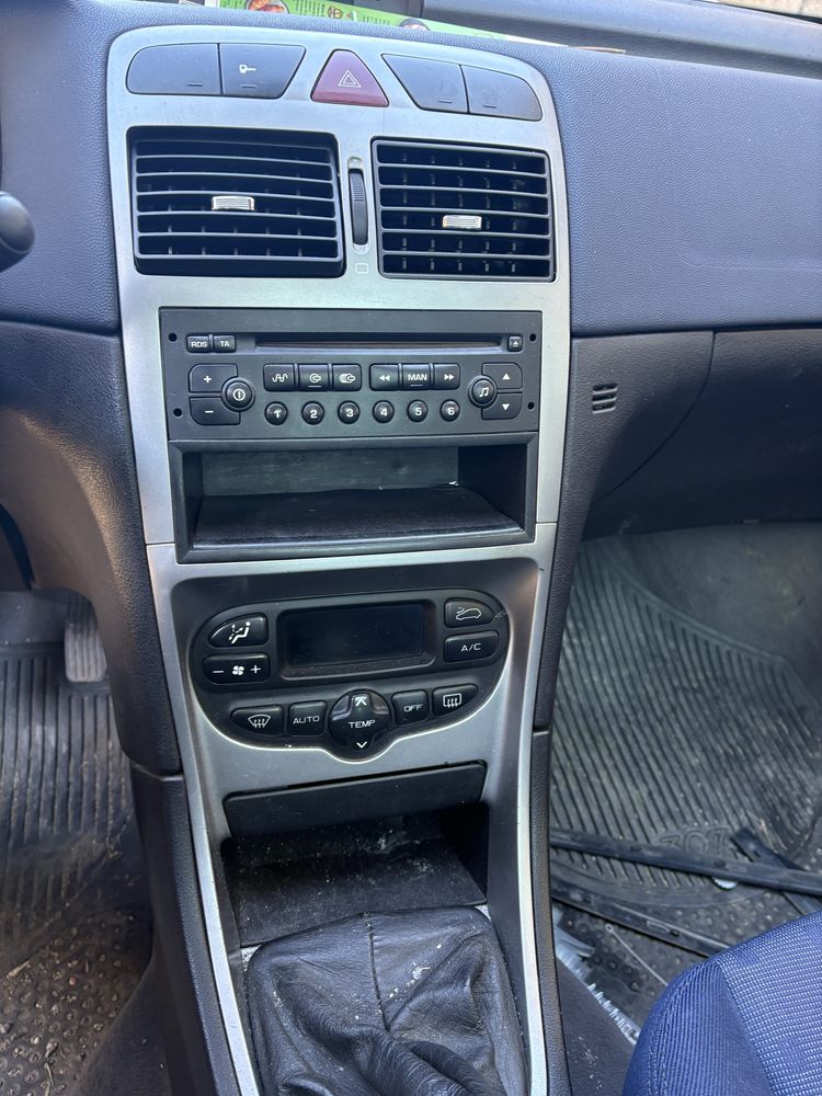 Peugeot 307 SW 2.0HDI  на части/пежо 307