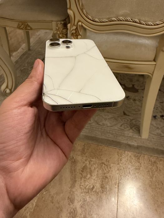 Iphone 15 Pro Max White