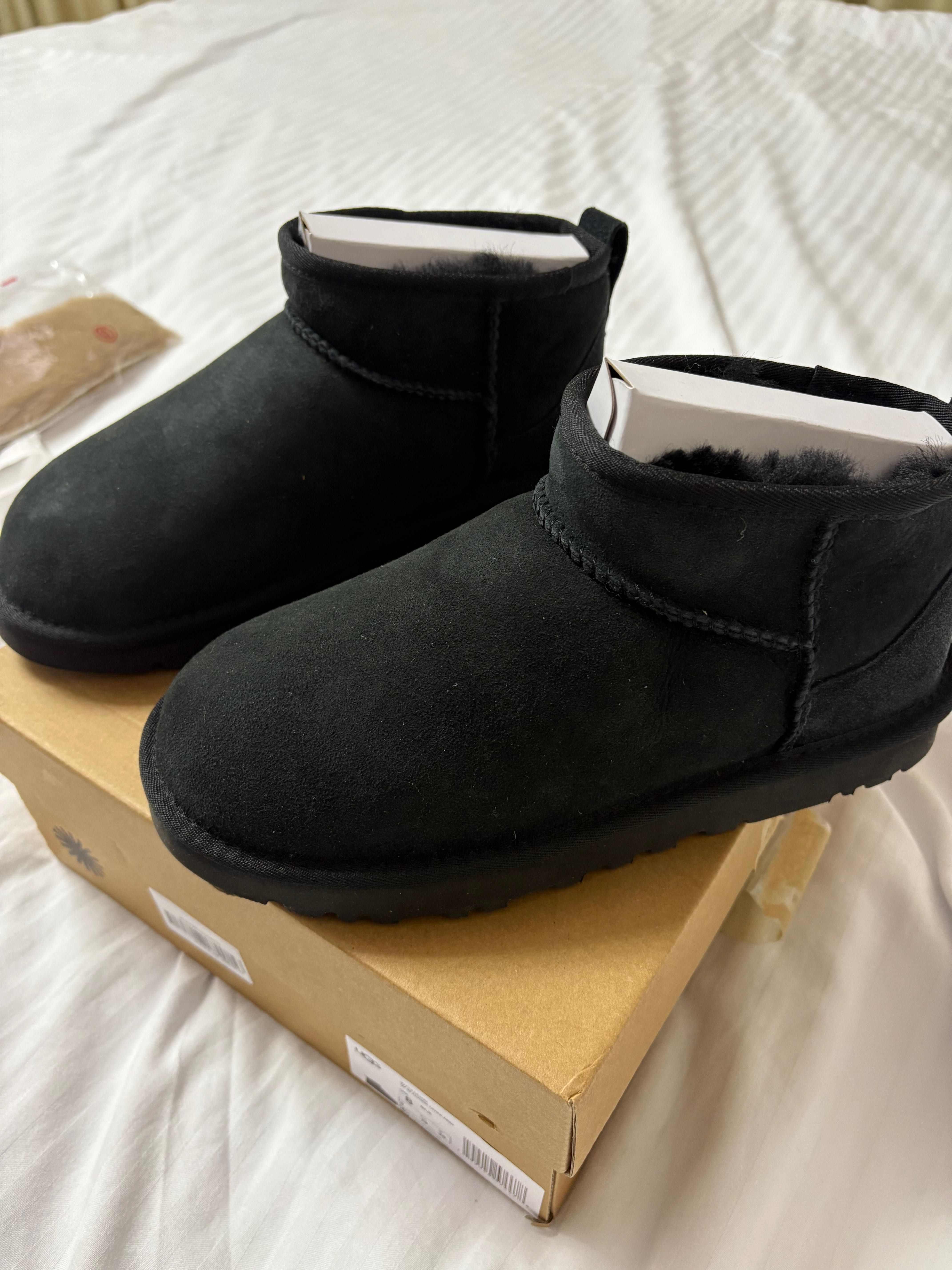 Черни оригинални UGG