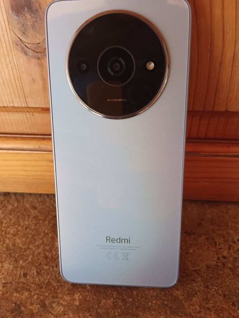 Смартфон Redmi A3 за части