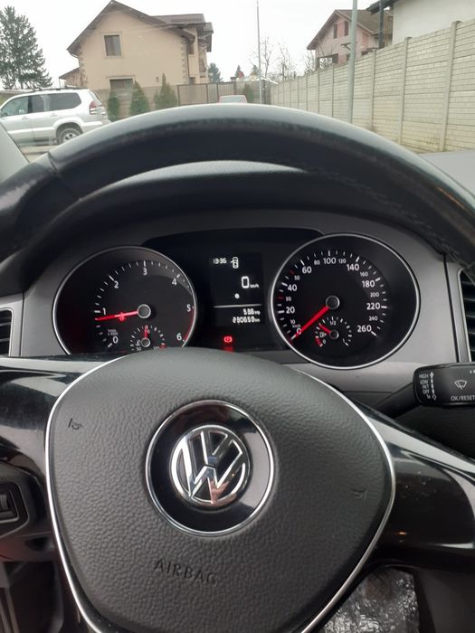 De vanzare GOLF 7 1.6 tdi bluemotion sportsvan
