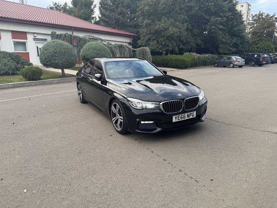 Vand schimb Bmw 730d G11 m paket carbon core volan dreapta