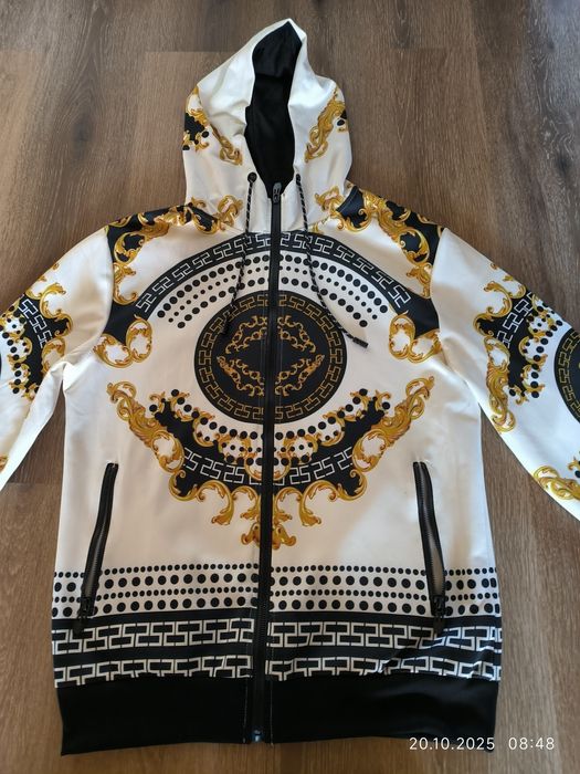 Спортен екип размер L