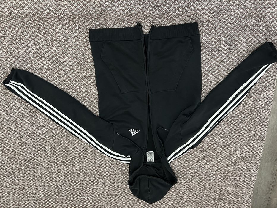 Продам толстовка зип Адидас