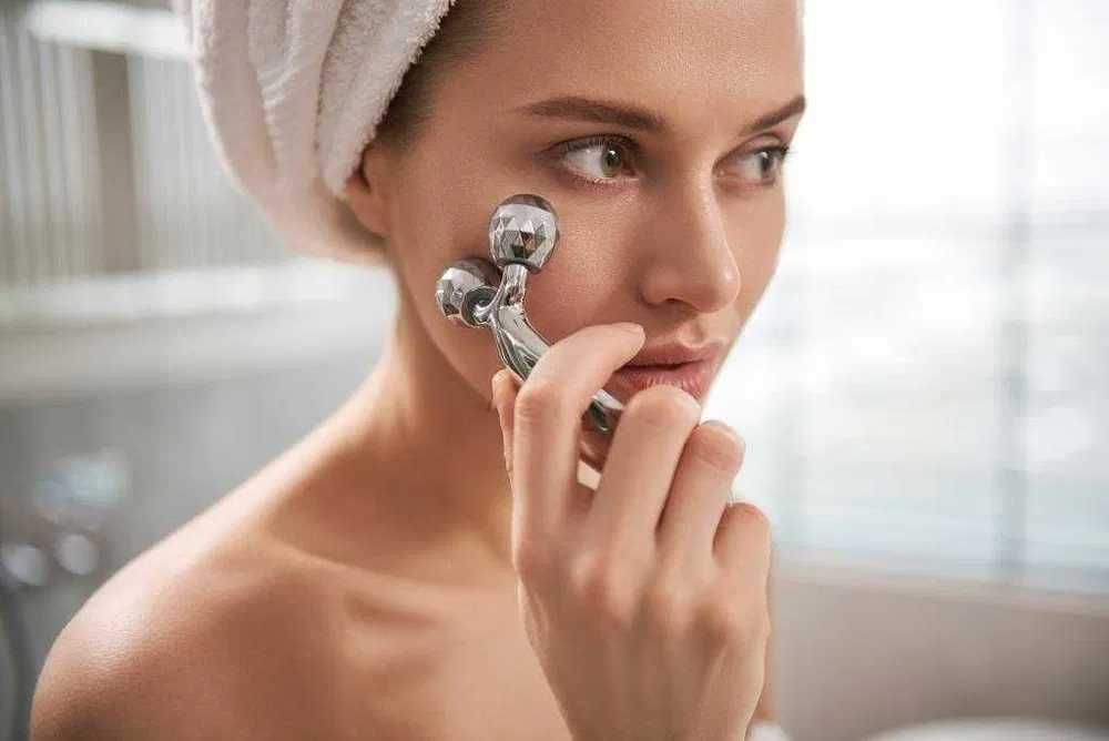 Массажер для лица и тела