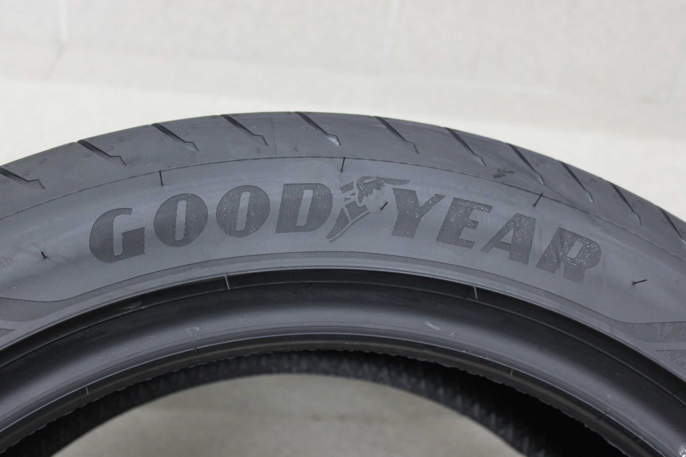 225/50-18 Goodyear Eagle F1 Run Flat BMW