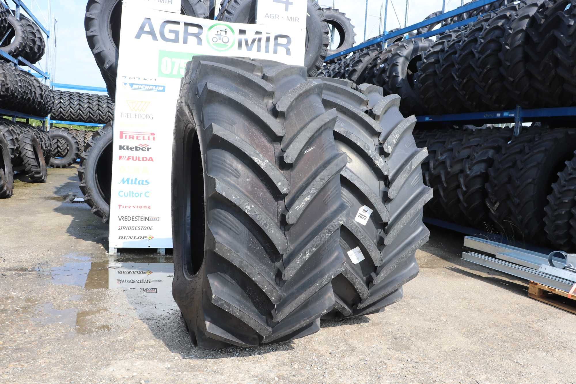 Cauciucuri Radiale 710/70R38 Ozka noi cu garantie pentru tractor