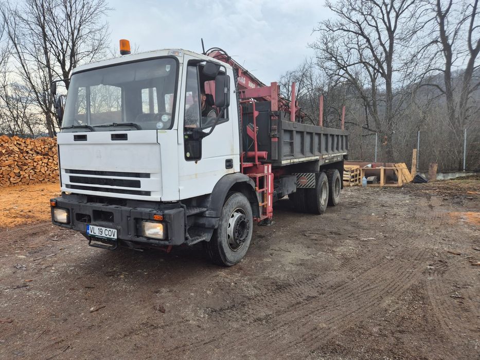 Iveco - Ford Basculabil cu macara forestiera