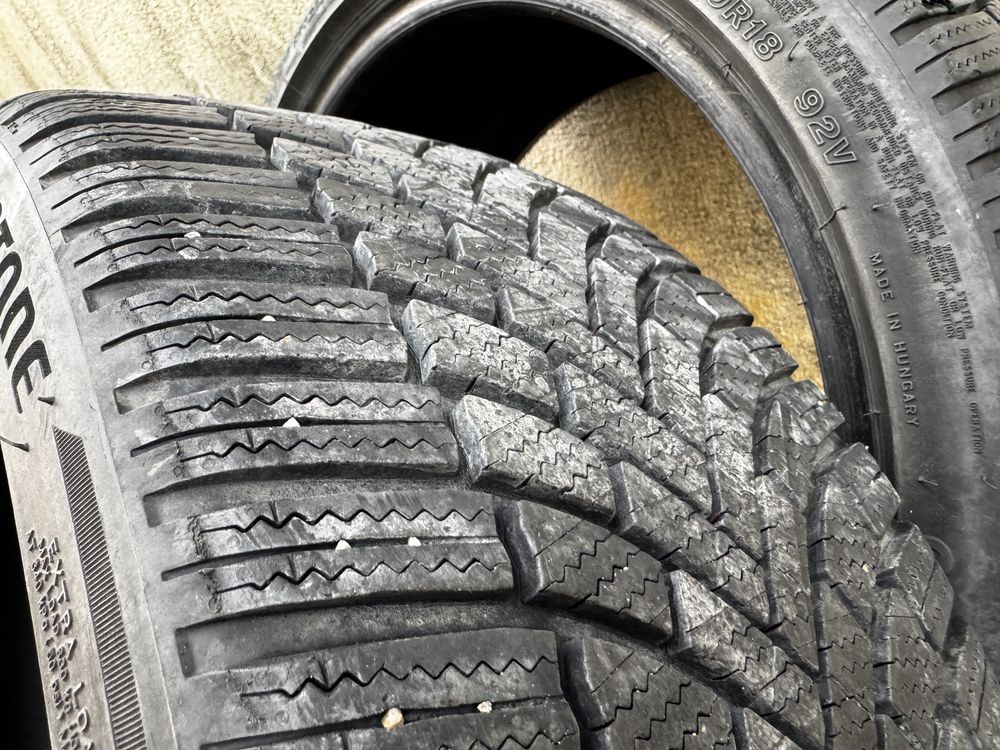 Зимни гуми Bridgestone 225/40/18 dot 2222