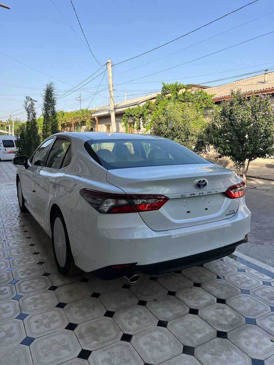 Toyota Camry Gibrid Full
