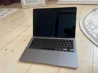 MacBook M1 air 2020 in stare foarte buna