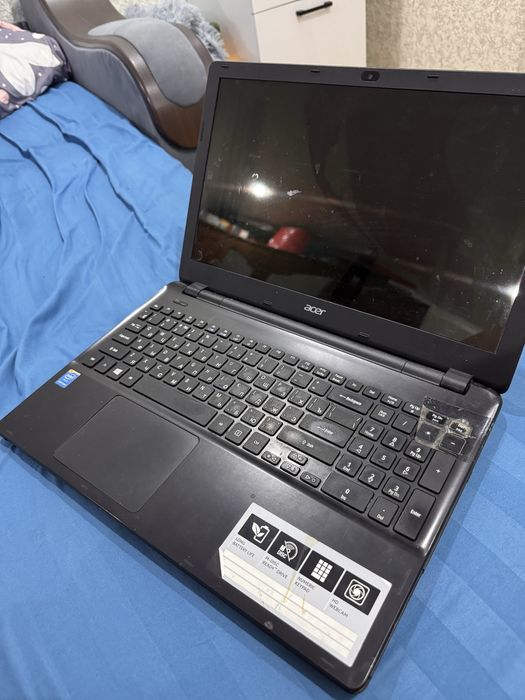 Продам ноутбук на запчасти