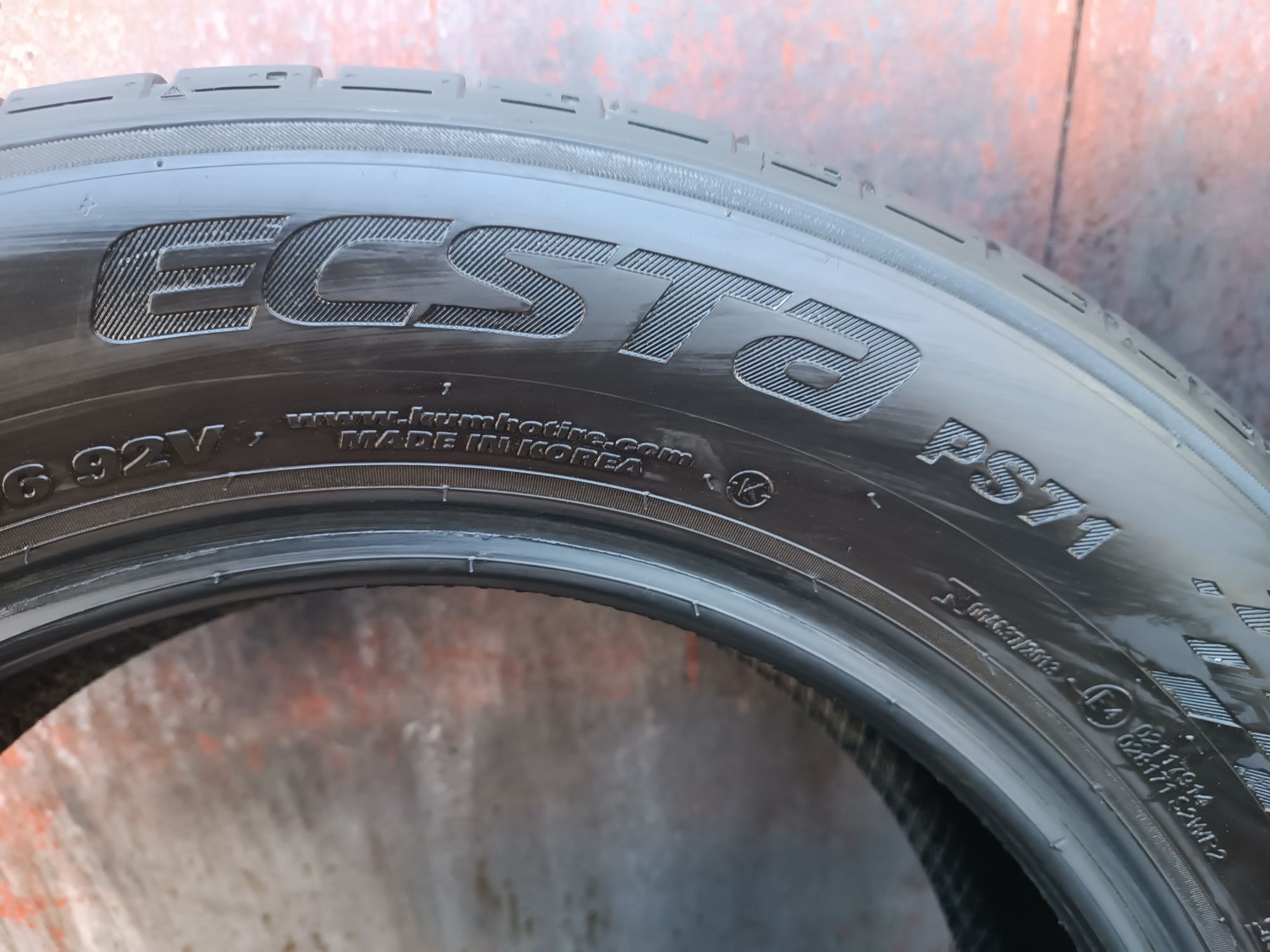 205/60/16 Kumho Дот 4322