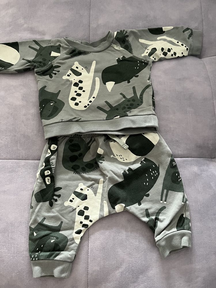 Бебешки комплект Guess